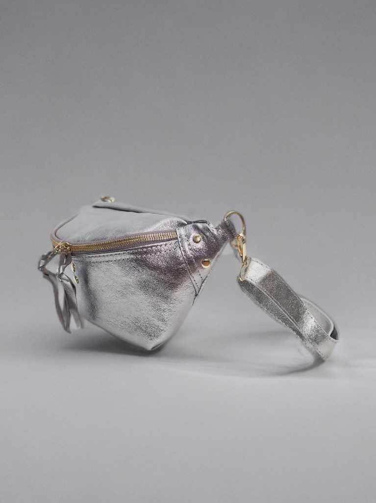 Nelly Metallic Sling Bag