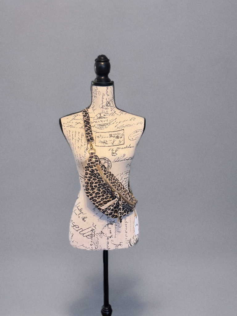 Nelly Leopard Sling Bag